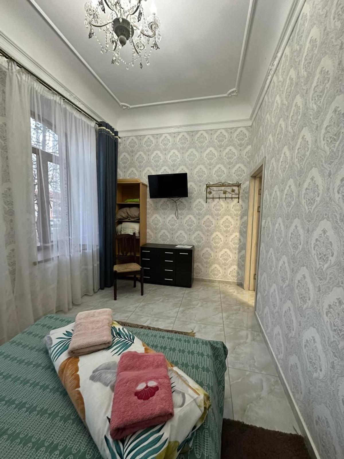 Апартаменти В Парку Umanʼ Esterno foto